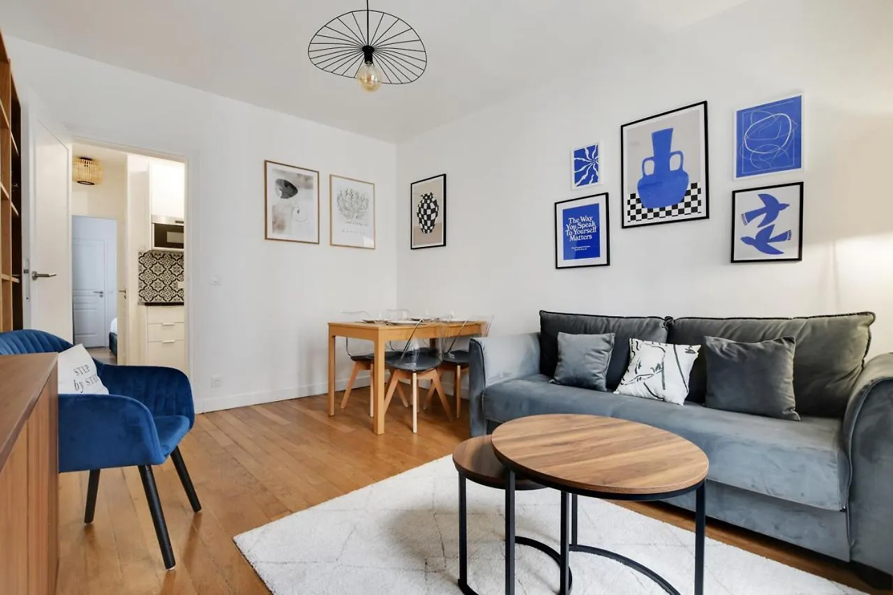 Spacieux -1bdr/4p -le Bas Montmartre Paris