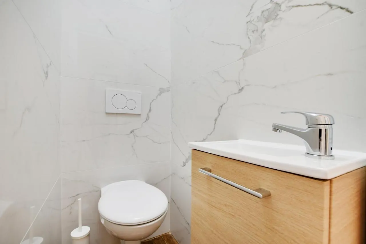 Spacieux -1bdr/4p -le Bas Montmartre *